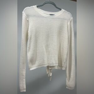 Knitted shirt
Cream 
Size: S